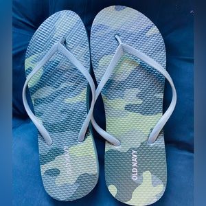 NEW-OLD NAVY Patterned Flip Flops - Camo - 9M
